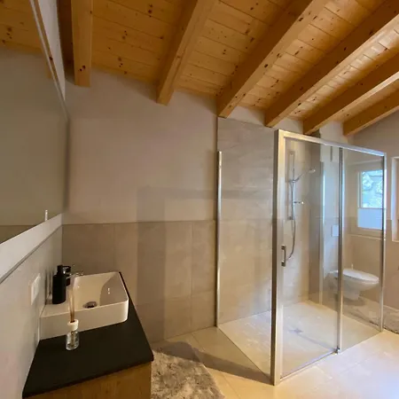 Haus Schoenblick 米特西尔